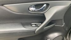 Nissan Qashqai 1.5 dCi 115 N-Connecta 5dr Diesel Hatchback